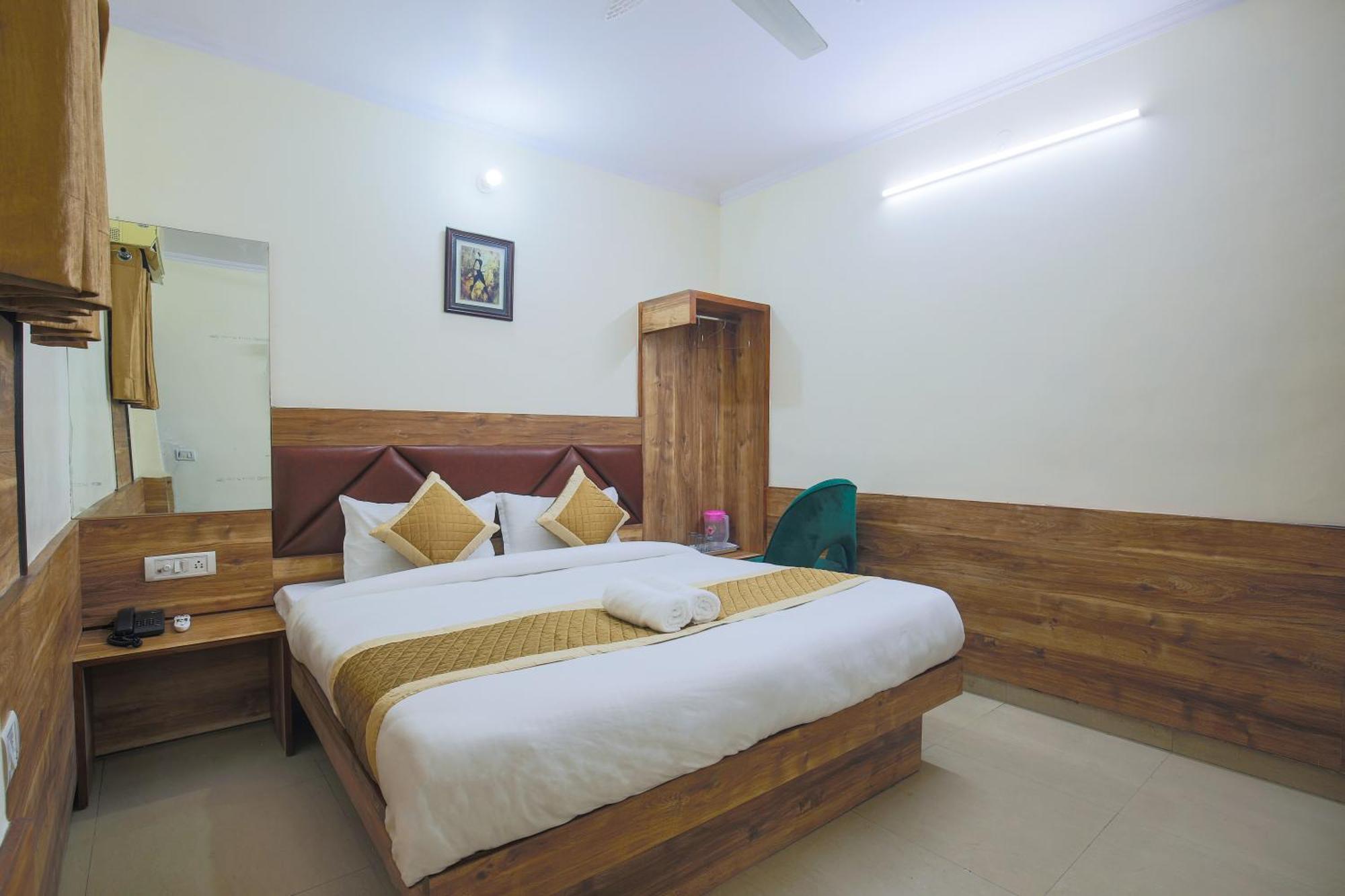 Hotel Sweet Home Dx I Nearby New Delhi Railway Station Экстерьер фото