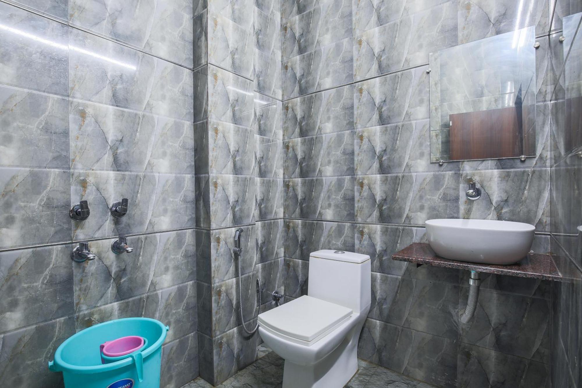 Hotel Sweet Home Dx I Nearby New Delhi Railway Station Экстерьер фото