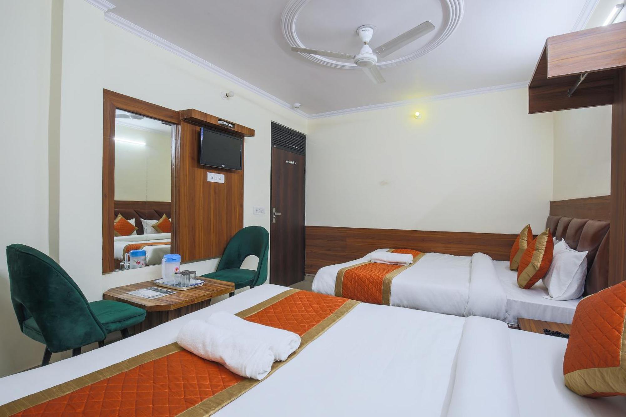 Hotel Sweet Home Dx I Nearby New Delhi Railway Station Экстерьер фото