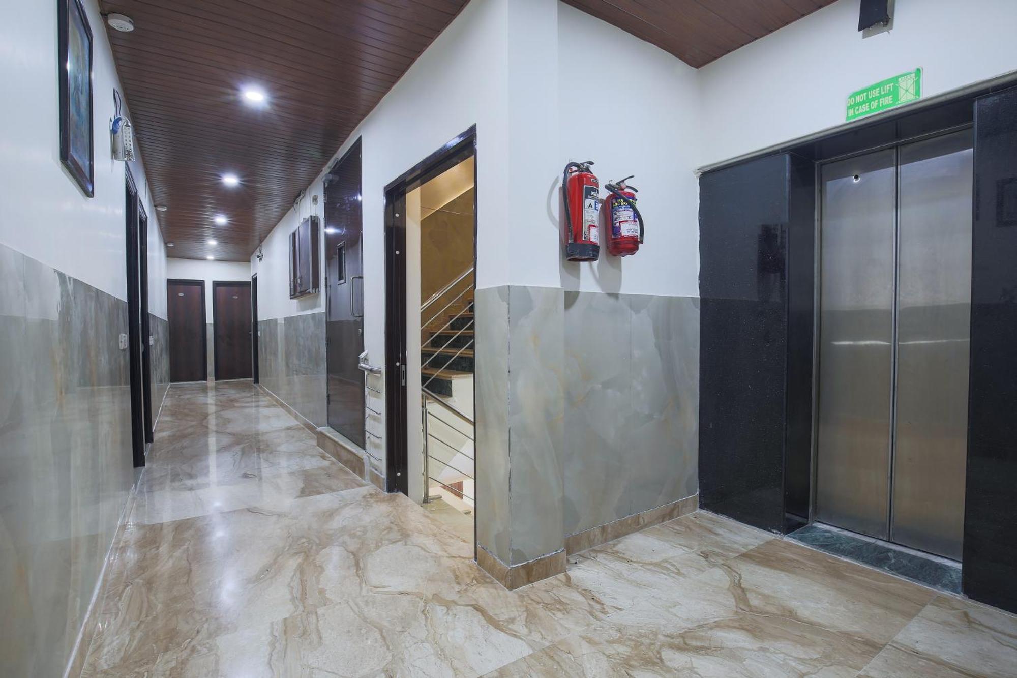 Hotel Sweet Home Dx I Nearby New Delhi Railway Station Экстерьер фото