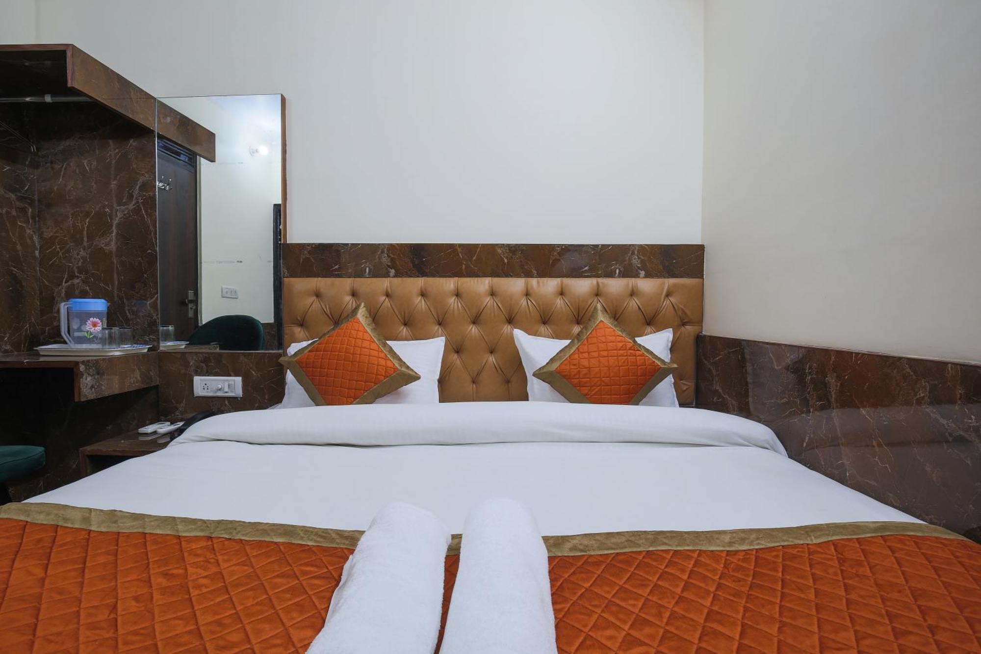 Hotel Sweet Home Dx I Nearby New Delhi Railway Station Экстерьер фото
